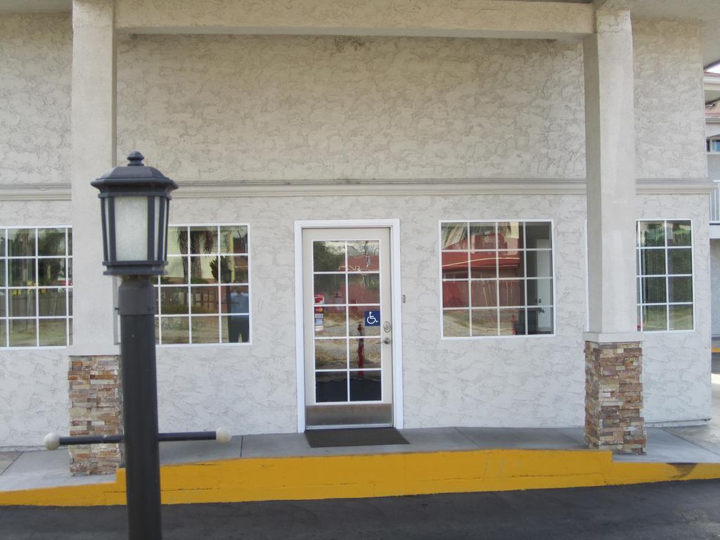 6-anaheim, Ca 2*